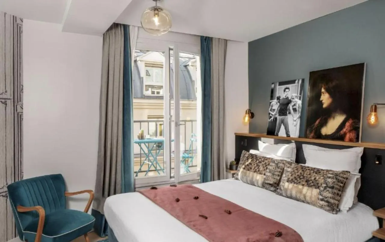 Hotel Lyric Opera
