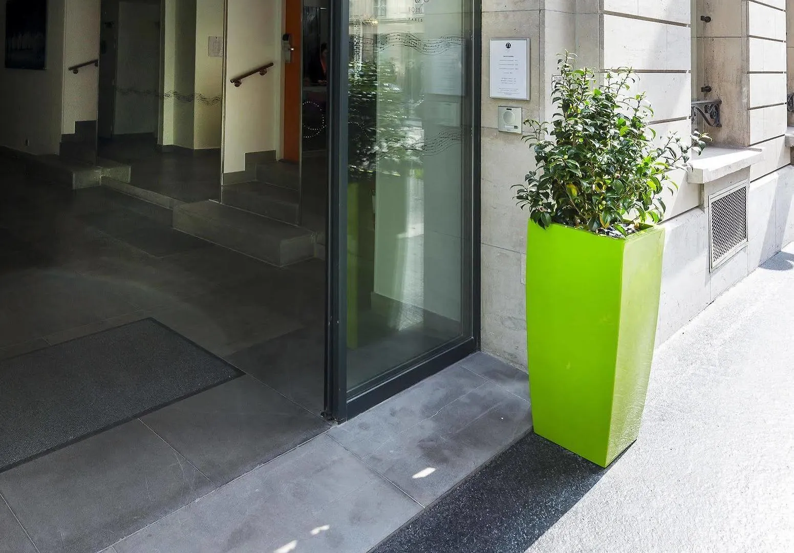 Hotel Lyric Opera 4*