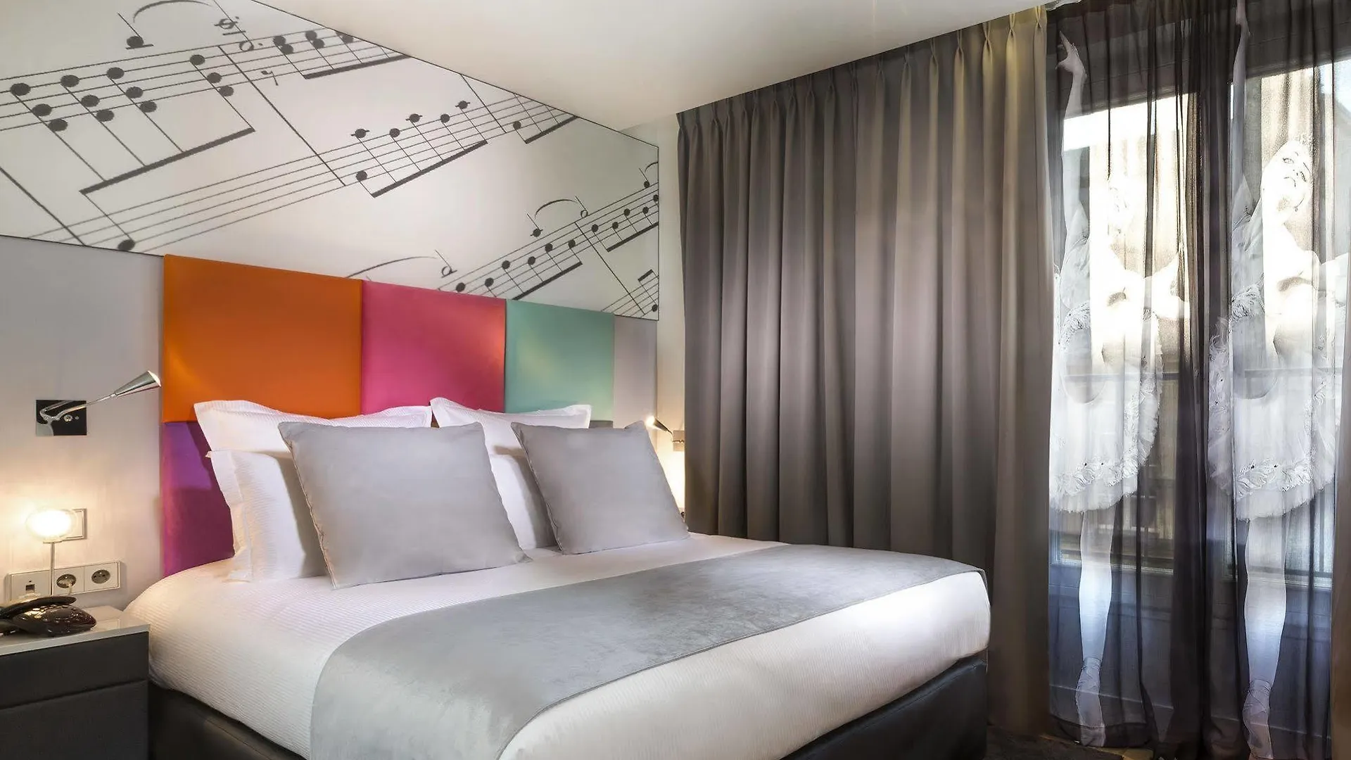 Hotel Lyric Opera Paris